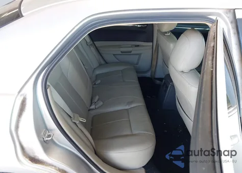 2007 Chrysler 300 Touring from USA, damaged, VIN 2C3KA53G57H821262